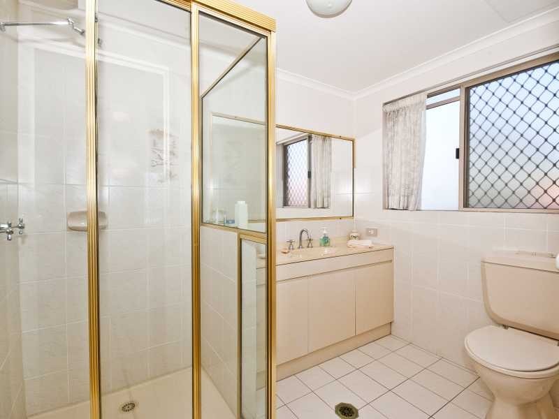 4/184 Pacific Pde, Bilinga QLD 4225