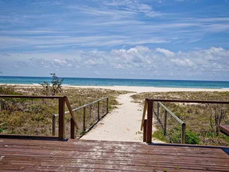 4/184 Pacific Pde, Bilinga QLD 4225