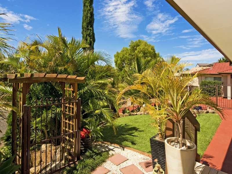 1/3 Manuka Road, Banora Point NSW 2486