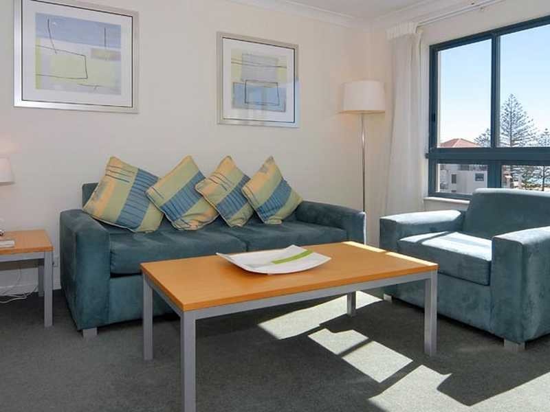 447/99 Griffith St, Coolangatta QLD 4225