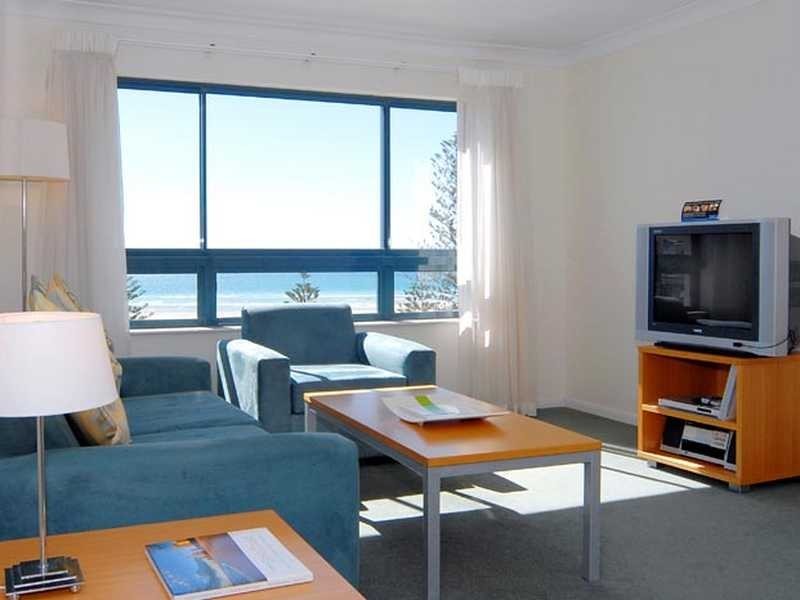 447/99 Griffith St, Coolangatta QLD 4225