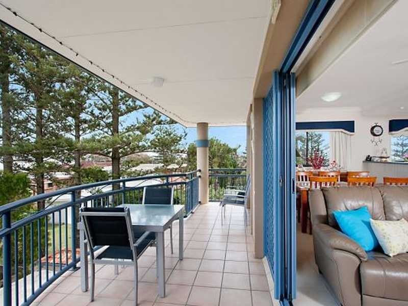 12/139 Golden Four Drive, Bilinga QLD 4225