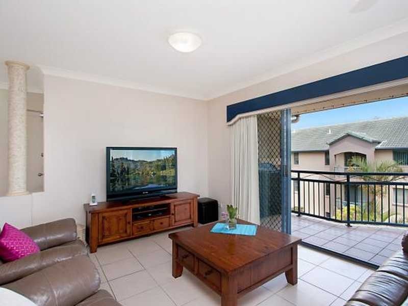 12/139 Golden Four Drive, Bilinga QLD 4225