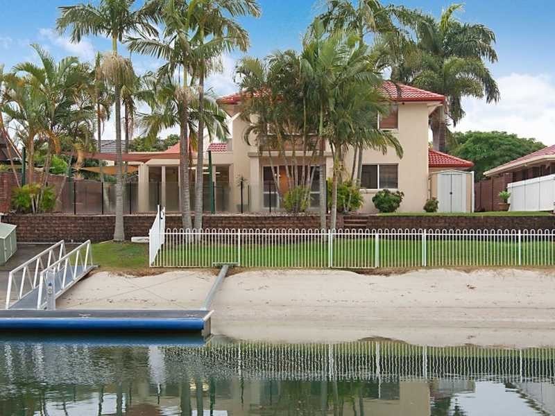 8 Sandpiper Ave, Tweed Heads NSW 2485