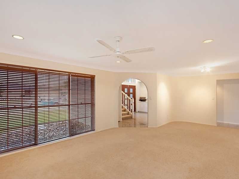 8 Sandpiper Ave, Tweed Heads NSW 2485