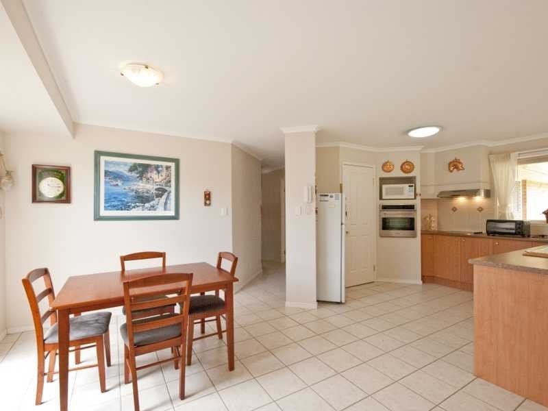 3 Magnolia Crescent, Banora Point NSW 2486