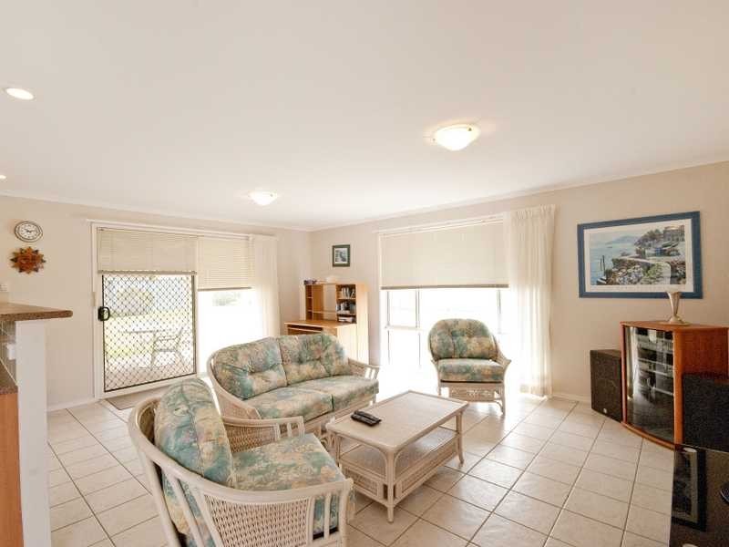 3 Magnolia Crescent, Banora Point NSW 2486