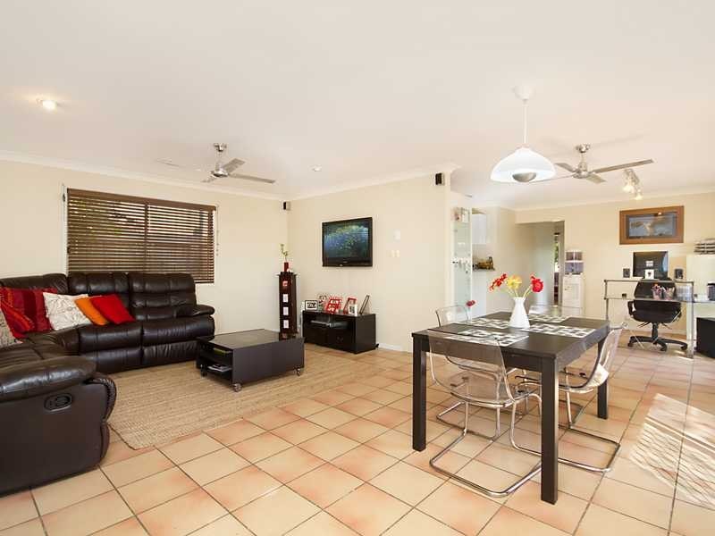 74 Scenic Drive, Tweed Heads West NSW 2485