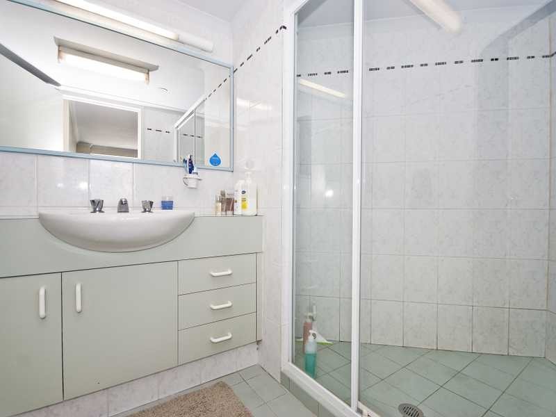 Unit 118/62 Marine Parade, Coolangatta QLD 4225