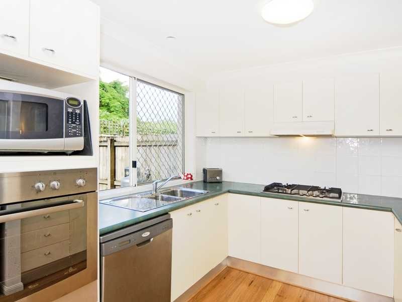 1/34 Miles Street, Coolangatta QLD 4225