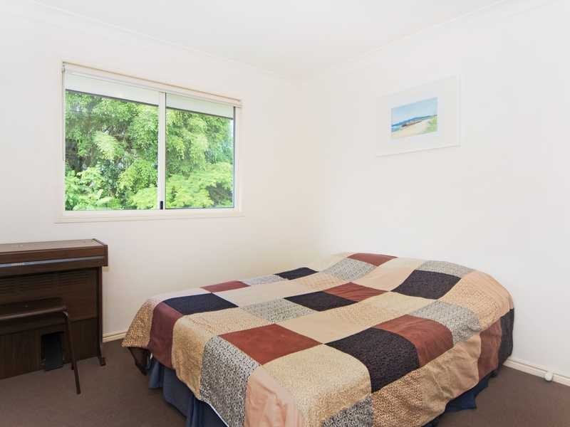 1/34 Miles Street, Coolangatta QLD 4225