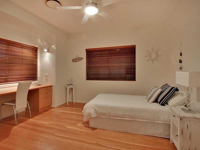 9 Peninsula Street, Hastings Point NSW 2489