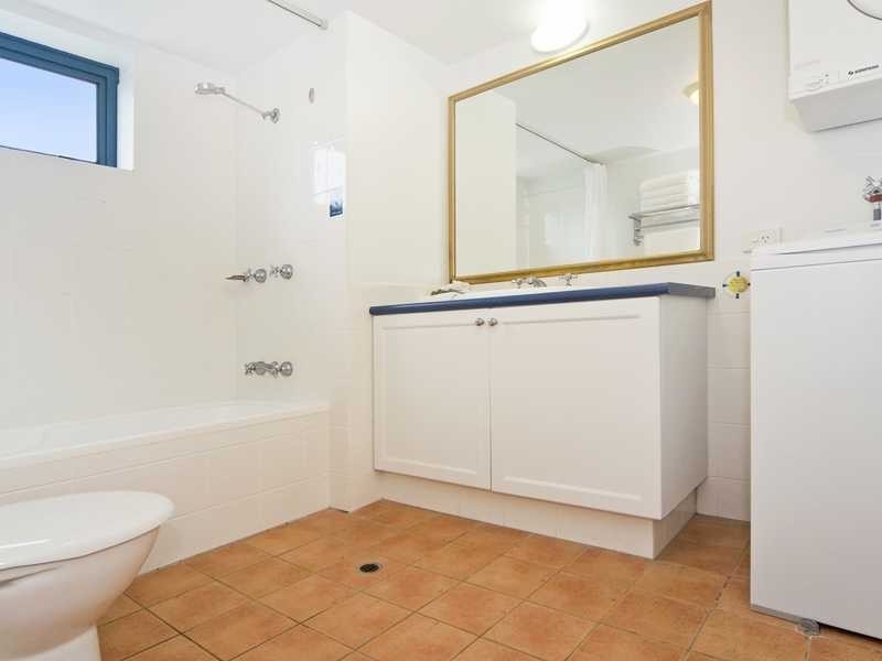 Unit 405/99 Griffith Street, Coolangatta QLD 4225