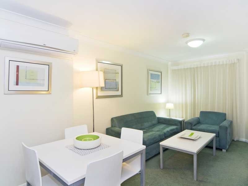 Unit 405/99 Griffith Street, Coolangatta QLD 4225