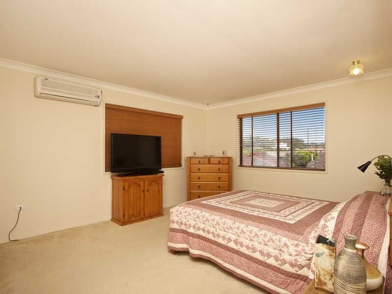 11 Pelican Place, Tweed Heads West NSW 2485