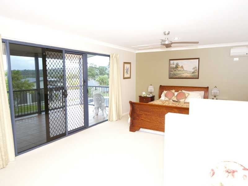 32 Daintree Close, Banora Point NSW 2486