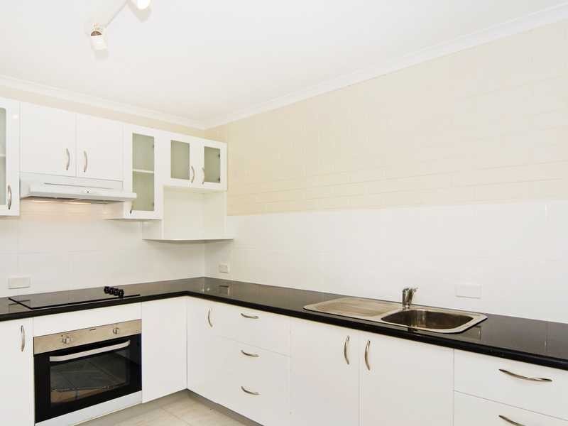 15/22 Musgrave Street, Coolangatta QLD 4225