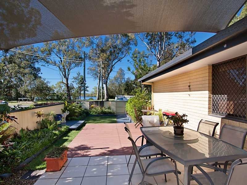 2/8 Gollan Drive, Tweed Heads NSW 2485