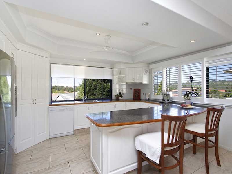 2/2 Daintree Close, Banora Point NSW 2486