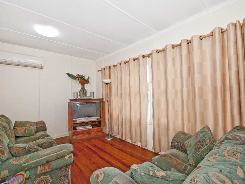 163 Golden Four Drive, Bilinga QLD 4225