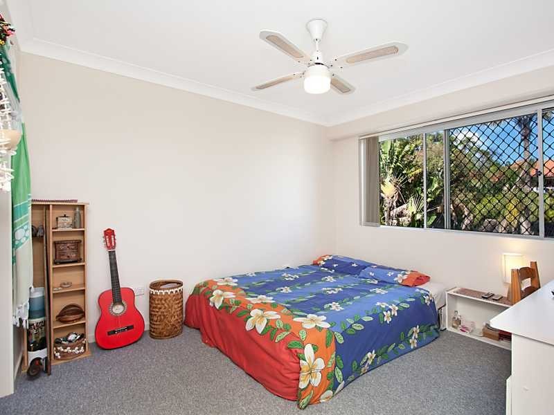 Unit/9/102 Musgrave Street, Coolangatta QLD 4225