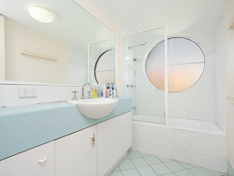 Unit/9/102 Musgrave Street, Coolangatta QLD 4225