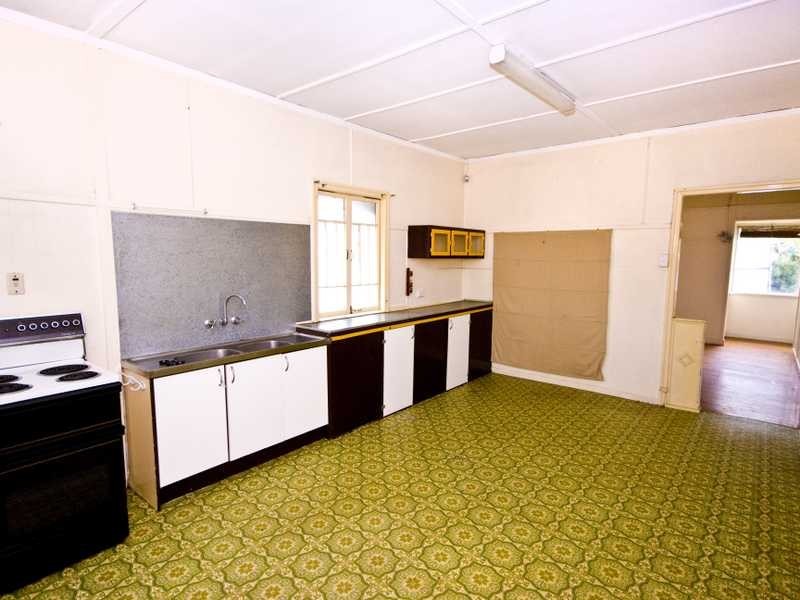 165 Golden Four Drive, Bilinga QLD 4225