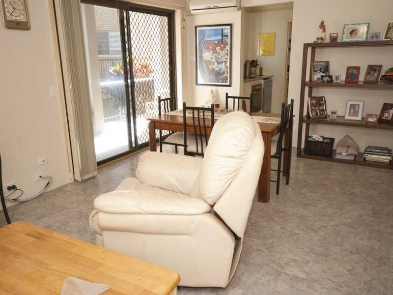 Unit/2/271 Golden Four Drive, Bilinga QLD 4225