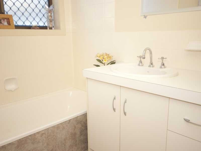 Unit/2/271 Golden Four Drive, Bilinga QLD 4225