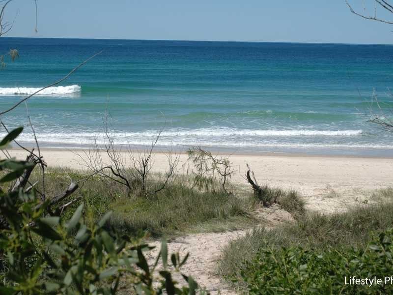 6 Mylestom Circle, Pottsville NSW 2489