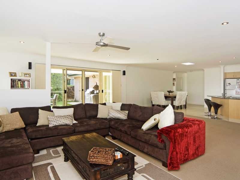 19 Firetail Court, Tweed Heads South NSW 2486
