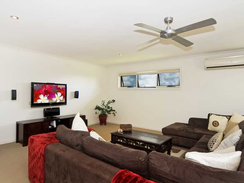 19 Firetail Court, Tweed Heads South NSW 2486