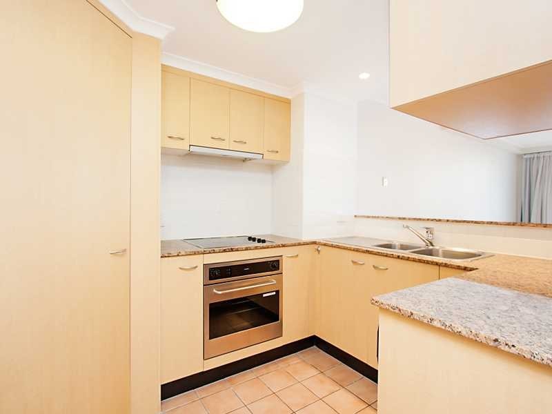 304/6 Douglas Street, Coolangatta QLD 4225