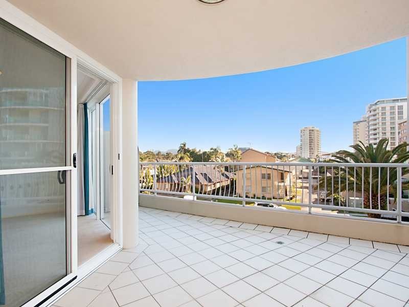 304/6 Douglas Street, Coolangatta QLD 4225