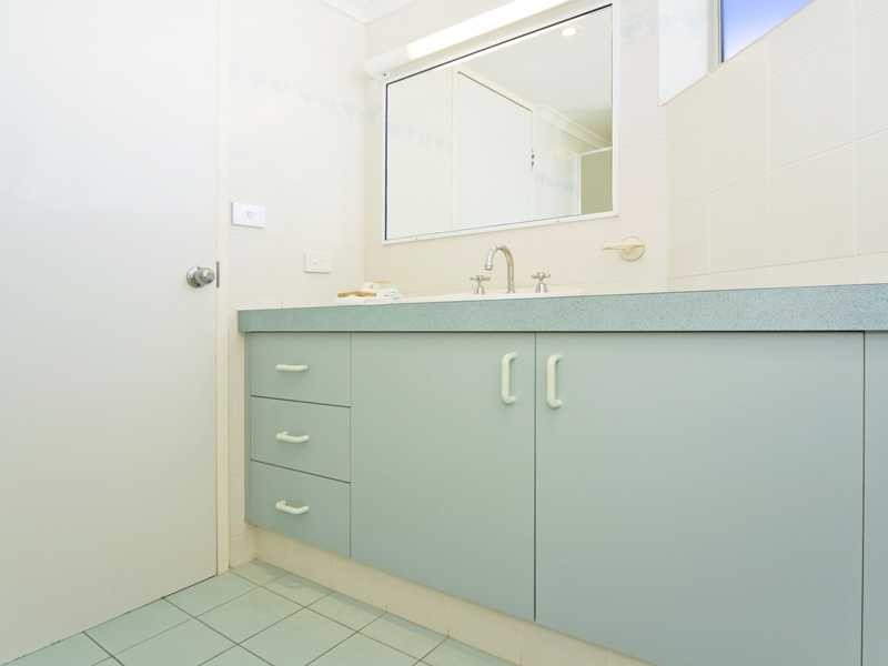 Apartment 941/70 Marine Parade, Coolangatta QLD 4225