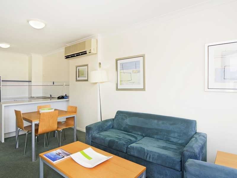 Unit 420/99 Griffith Street, Coolangatta QLD 4225