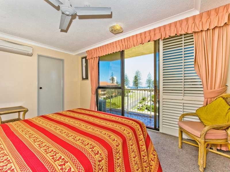 Apartment 19/3 Eden Avenue, Rainbow Bay QLD 4225