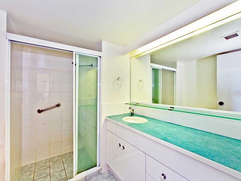 Apartment 19/3 Eden Avenue, Rainbow Bay QLD 4225