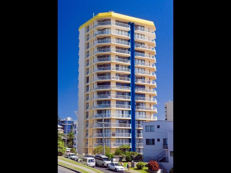 Apartment 19/3 Eden Avenue, Rainbow Bay QLD 4225