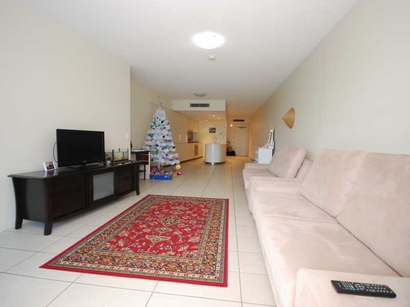 206/3 Mclean Street, Coolangatta QLD 4225