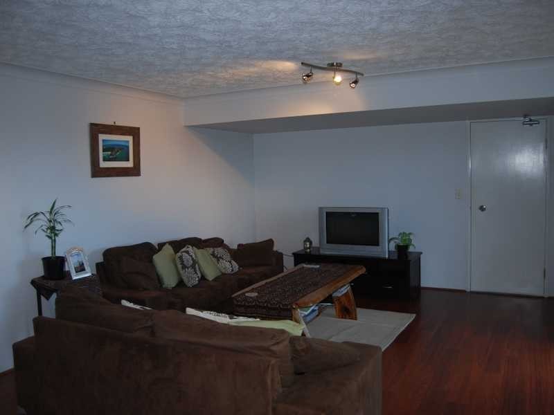 3/28 Tweed Street, Coolangatta QLD 4225