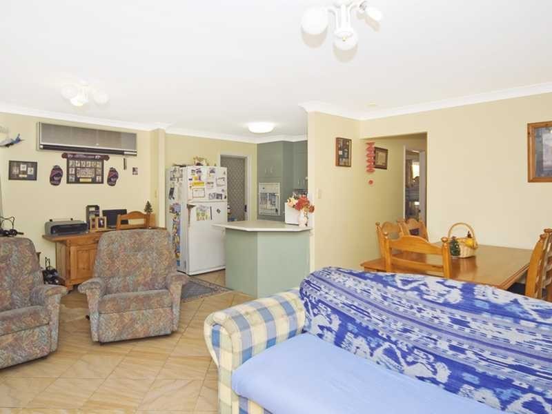 1/6 Alpina Place, Banora Point NSW 2486