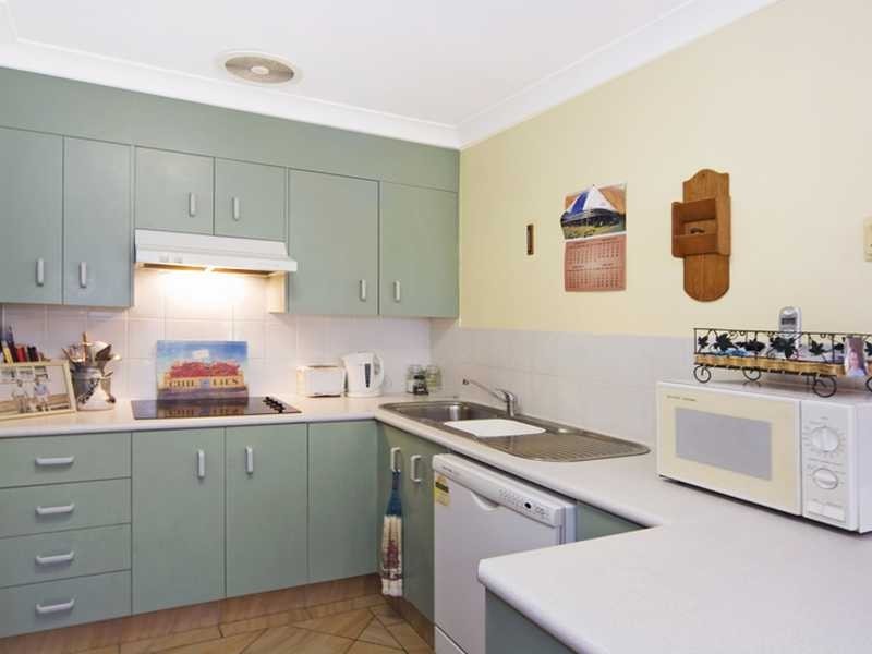 1/6 Alpina Place, Banora Point NSW 2486