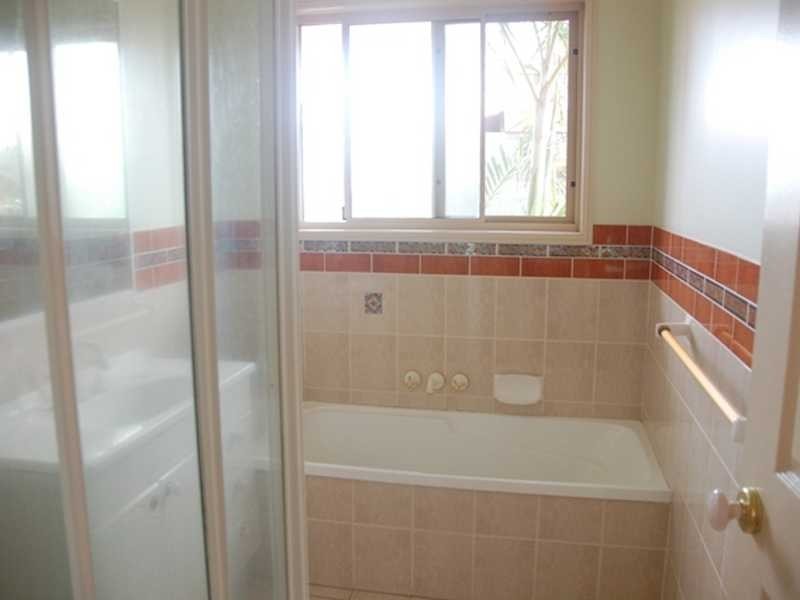 4 Eaglemont Drive, Terranora NSW 2486