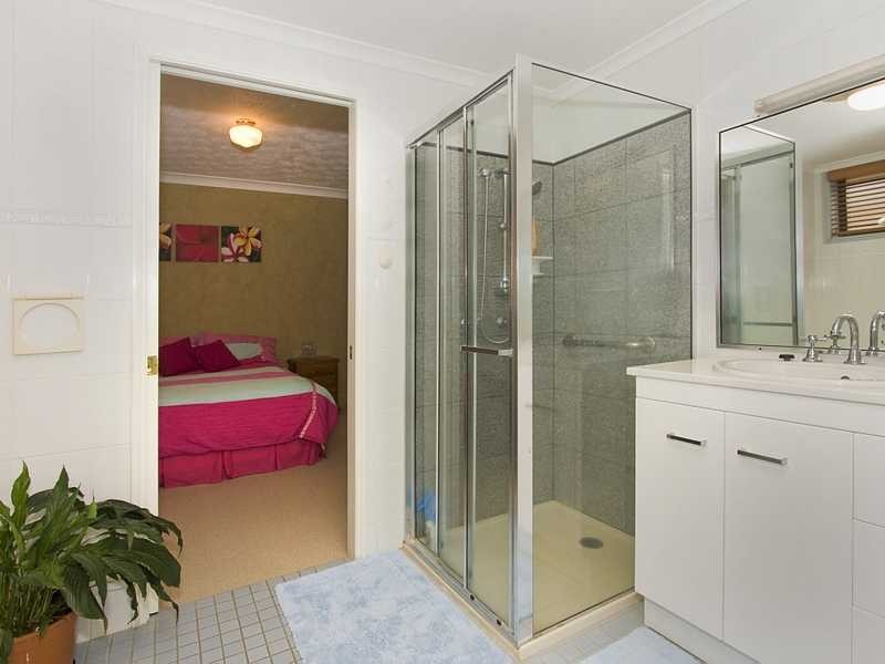 2/11 Endeavour Parade, Tweed Heads NSW 2485