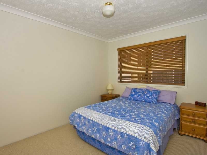 2/11 Endeavour Parade, Tweed Heads NSW 2485