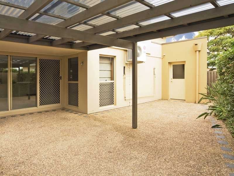 8A Gala Grove, Kirra QLD 4225