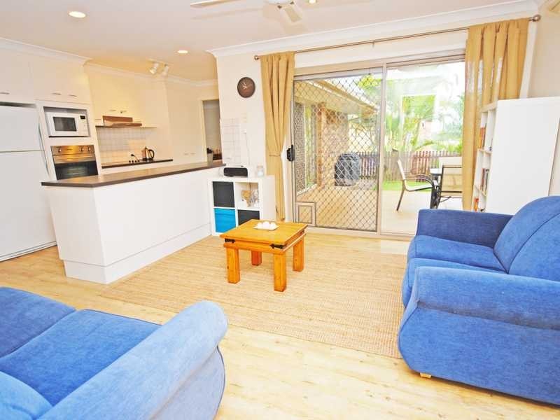 122 Ash Drive, Banora Point NSW 2486