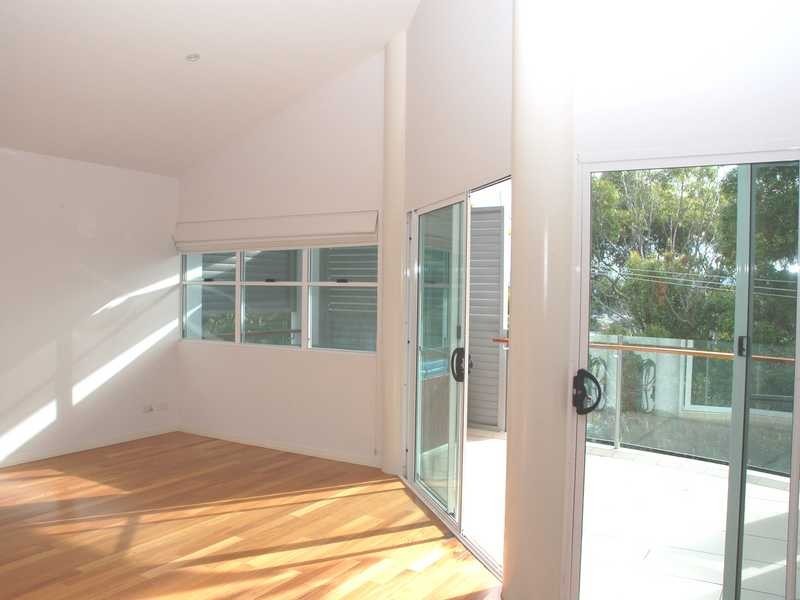 9/50 Rutledge Street, Coolangatta QLD 4225
