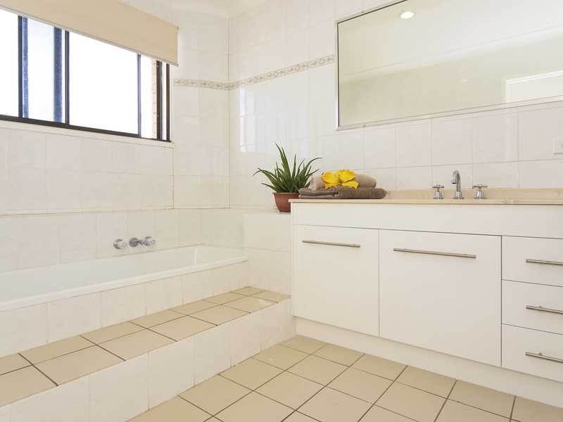 10/153 Golden Four Drive, Bilinga QLD 4225